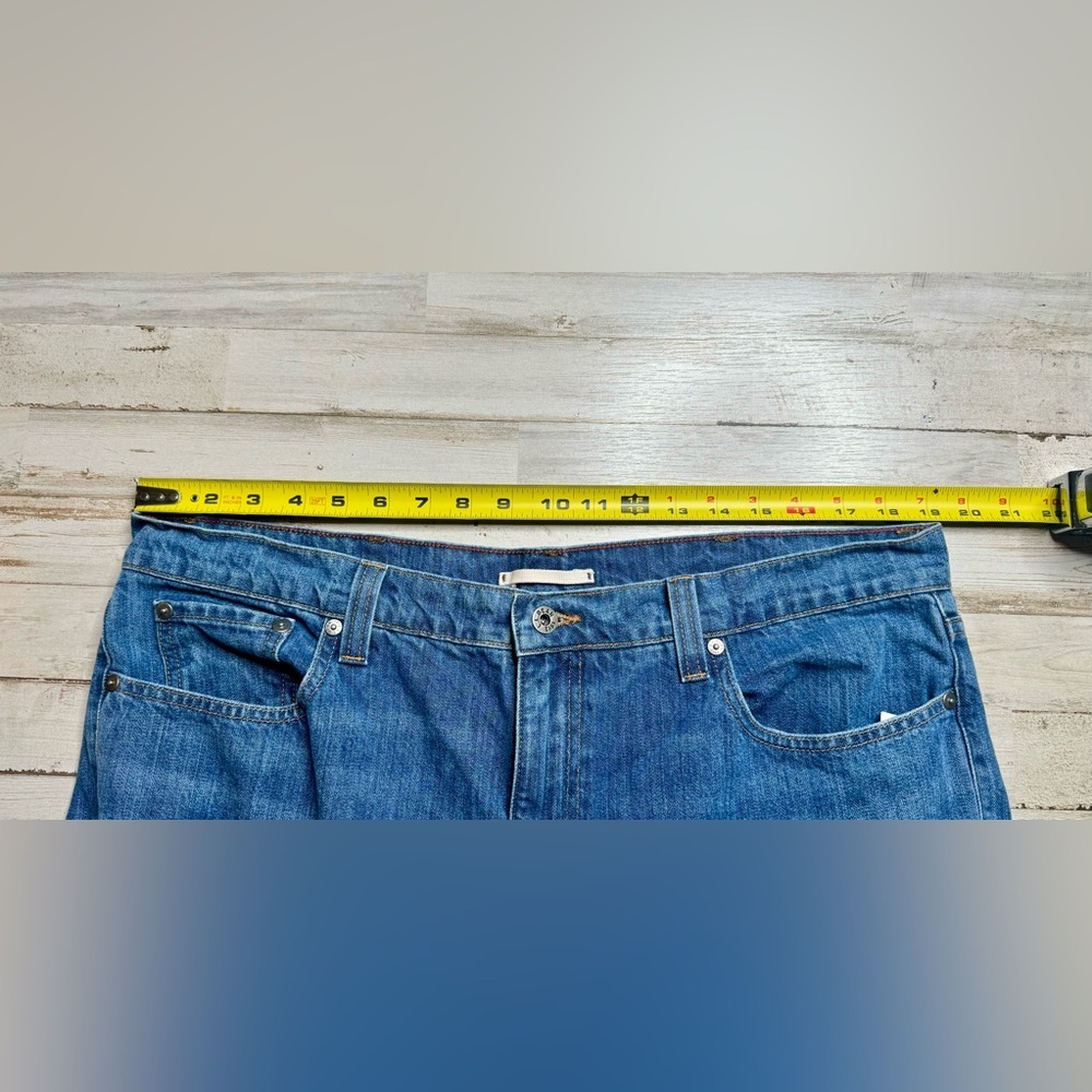 L.L. Bean Blue Standard Fit Straight Leg Denim Jeans Men's 38x30 - Picture 6 of 10